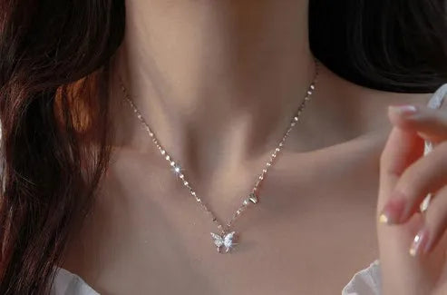 🦋✨ Butterfly Necklace for Women – Elegant & Charming Style 💖🌸